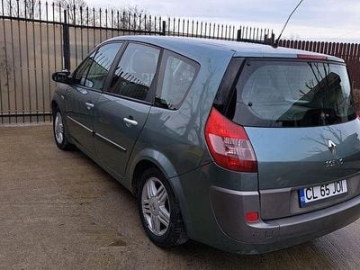 Culoareverde Second-hand 2004 Renault Scénic II Privilege Monovolum | 1.800 EUR (Preț OK)