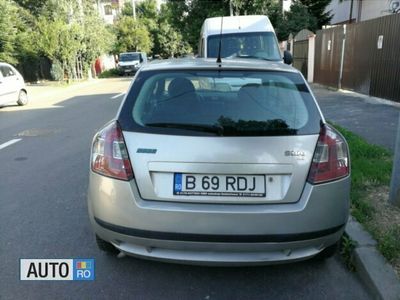 Second-hand Fiat Stilo 79 CP (58 kW) 2002 Argintiu Coupe