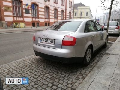Gri Utilizat 2001 Audi A4 Break | 3.500 EUR