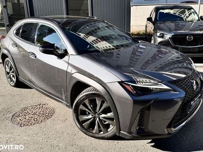 Lexus UX 250h