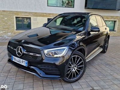 Negru Utilizat 2020 Mercedes GLC300 AMG line Plus SUV | 33.490 EUR (Scump)
