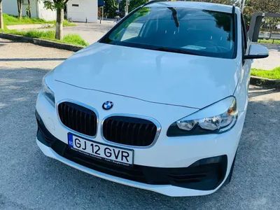 Alb Second-hand 2020 BMW 218 Gran Tourer Monovolum | 12.950 EUR