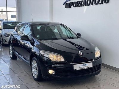 Second-hand Renault Mégane III 100 CP (73 kW) 2012 Culoarenegru Hatchback