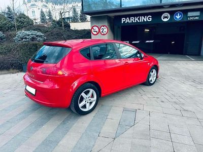Roşu Utilizat 2011 Seat Leon Hatchback | 3.500 EUR