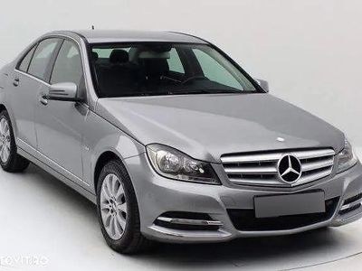 Mercedes C220