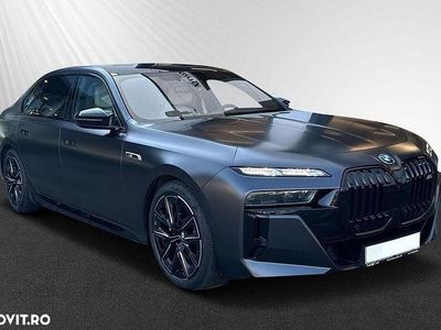 Culoaregri Second-hand 2023 BMW M760e Comfort Edition Berlinǎ | 99.760 EUR