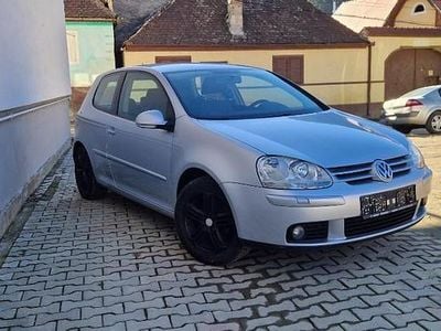 VW Golf V