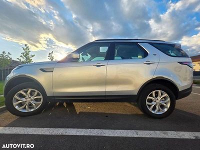 Land Rover Discovery 5