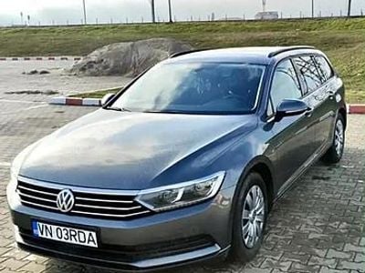 Gri Second-hand 2016 VW Passat Comfortline Break | 9.500 EUR (Preț bun)