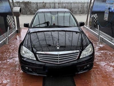 Second-hand Mercedes C180 156 CP (114 kW) 2010 Culoarenegru Berlinǎ