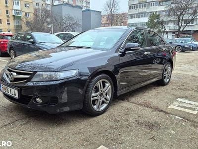 Second-hand Honda Accord 155 CP (114 kW) 2008 Culoarenegru Berlinǎ