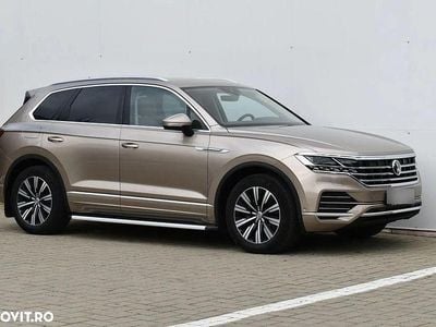Culoaregalbeuriu Utilizat 2019 VW Touareg Elegance SUV | 32.300 EUR (Preț OK)