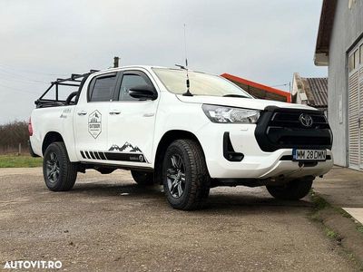 Second-hand Toyota HiLux Comfort 150 CP (110 kW) 2021 Culoarealb Pickup