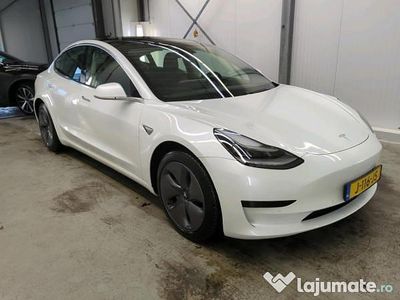 Utilizat 2020 Tesla Model 3 Berlinǎ | 25.500 EUR