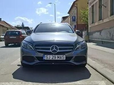 Mercedes C220