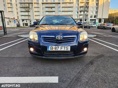 second-hand Toyota Avensis 