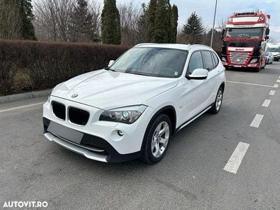 Culoarealb Utilizat 2012 BMW X1 Comfort Edition SUV | 9.100 EUR (Preț OK)