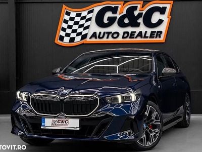 Culoarealbastru Utilizat 2024 BMW 530e Comfort Edition Berlinǎ | 69.900 EUR