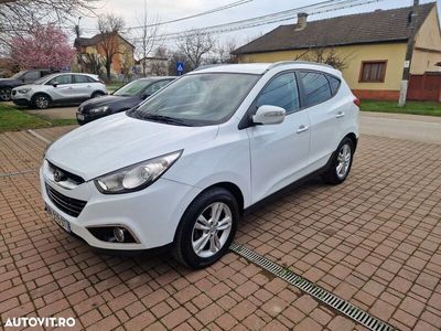 second-hand Hyundai ix35 1.7 CRDI 2WD GLS Style+