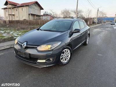 Culoaregri Second-hand 2015 Renault Mégane GrandTour LIMITED Break | 5.490 EUR (Preț bun)
