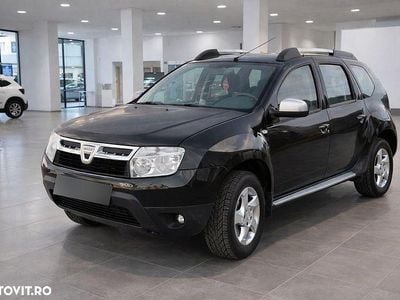 Culoarenegru Second-hand 2011 Dacia Duster Lauréate SUV | 5.400 EUR (Preț OK)