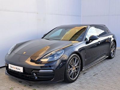 Porsche Panamera 4