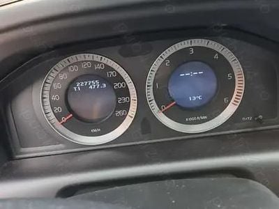 Utilizat 2011 Volvo XC60 SUV | 9.000 EUR