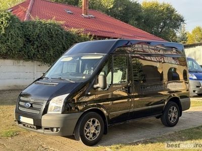 second-hand Ford Transit 8+1locuri 2,2 tdci 125cp euro5 6+1 trepte