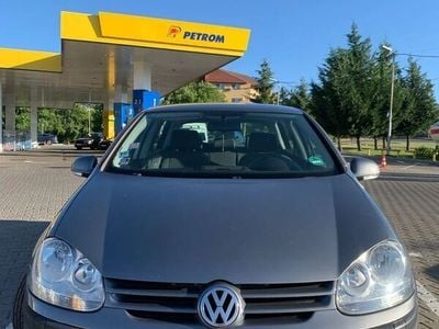 VW Golf V