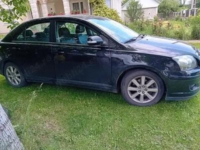 Utilizat 2007 Toyota Avensis Berlinǎ | 2.200 EUR