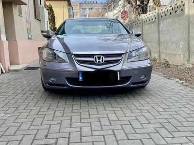 Second-hand Honda Legend 155 CP (114 kW) 2006 Berlinǎ