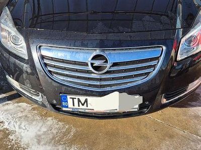 Culoarenegru Utilizat 2013 Opel Insignia Berlinǎ | 4.900 EUR