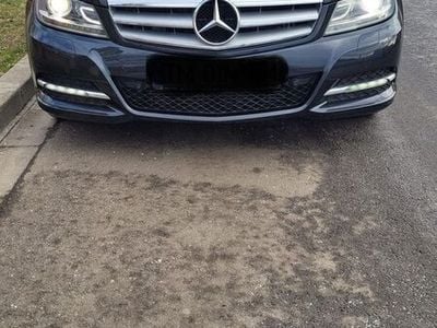 Mercedes C220