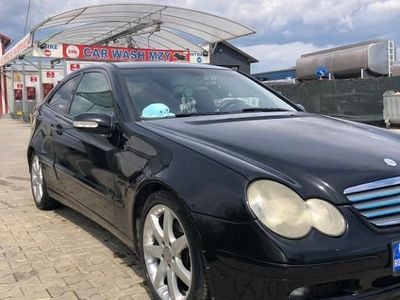 Utilizat 2004 Mercedes C220 Coupe | 2.300 EUR