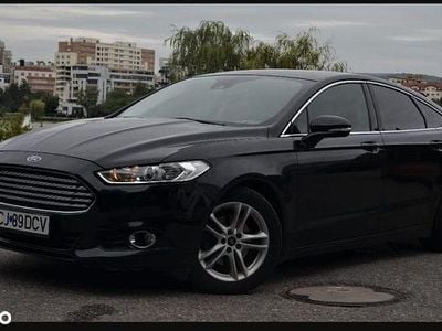 Second-hand Ford Mondeo Business Edition 150 CP (110 kW) 2015 Culoarenegru Berlinǎ