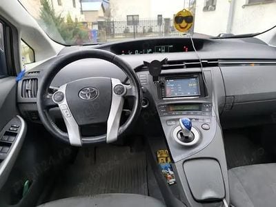 Alb Utilizat 2010 Toyota Prius Hatchback | 6.500 EUR