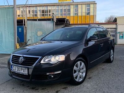 second-hand VW Passat Variant 2.0 TDI Highline DPF DSG