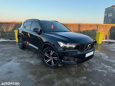 Second-hand Volvo XC40 R-Design 149 CP (109 kW) 2019 Culoarenegru SUV