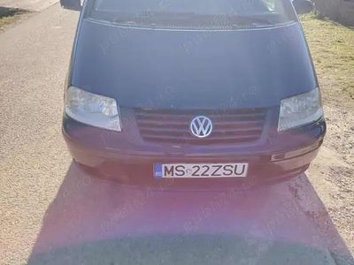 VW Sharan