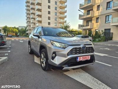 Culoaregri Utilizat 2020 Toyota RAV4 Hybrid SUV | 26.499 EUR (Preț bun)