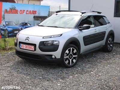 Culoareargint Utilizat 2017 Citroën C4 Shine SUV | 6.950 EUR (Preț bun)