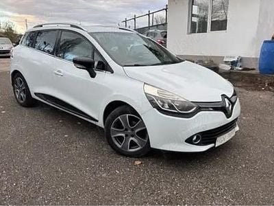 Alb Second-hand 2015 Renault Clio GrandTour Break | 4.950 EUR (Preț OK)