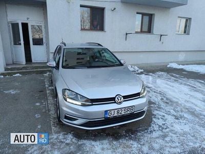 Second-hand VW Golf VIII 150 CP (110 kW) 2020 Gri Break