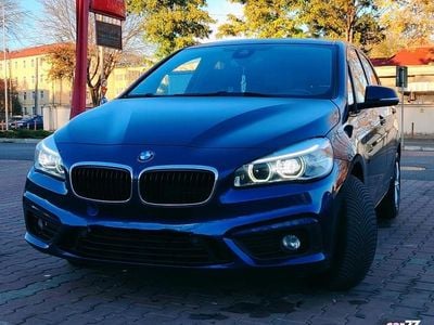 Utilizat 2015 BMW 218 Comfort Edition Break | 10.750 EUR