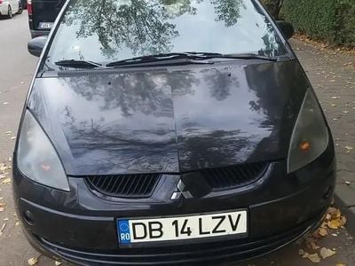 Second-hand Mitsubishi Colt 80 CP (58 kW) 2008 Negru Hatchback