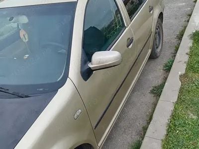 VW Golf IV