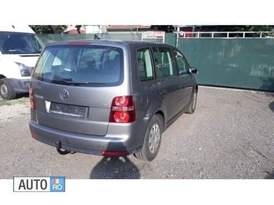 Second-hand VW Touran 140 CP (102 kW) 2008 Monovolum