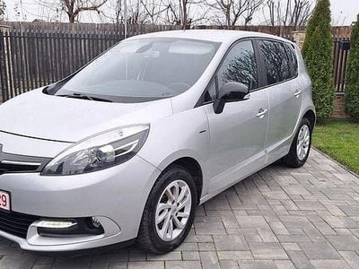 Culoareargint Second-hand 2015 Renault Scénic III Experience Monovolum | 4.690 EUR (Preț bun)