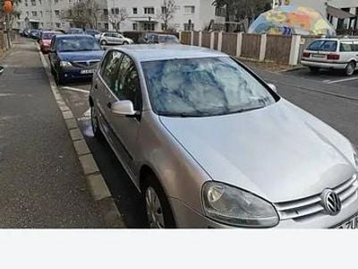 Second-hand VW Golf IV 95 CP (69 kW) 2004 Berlinǎ