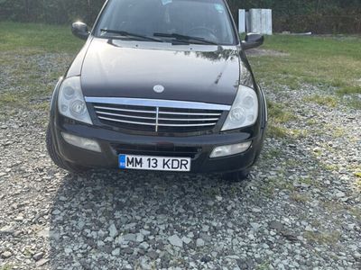 second-hand Ssangyong Rexton autoutilitara